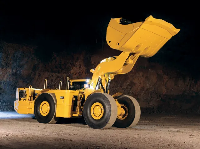 R1600H Cat