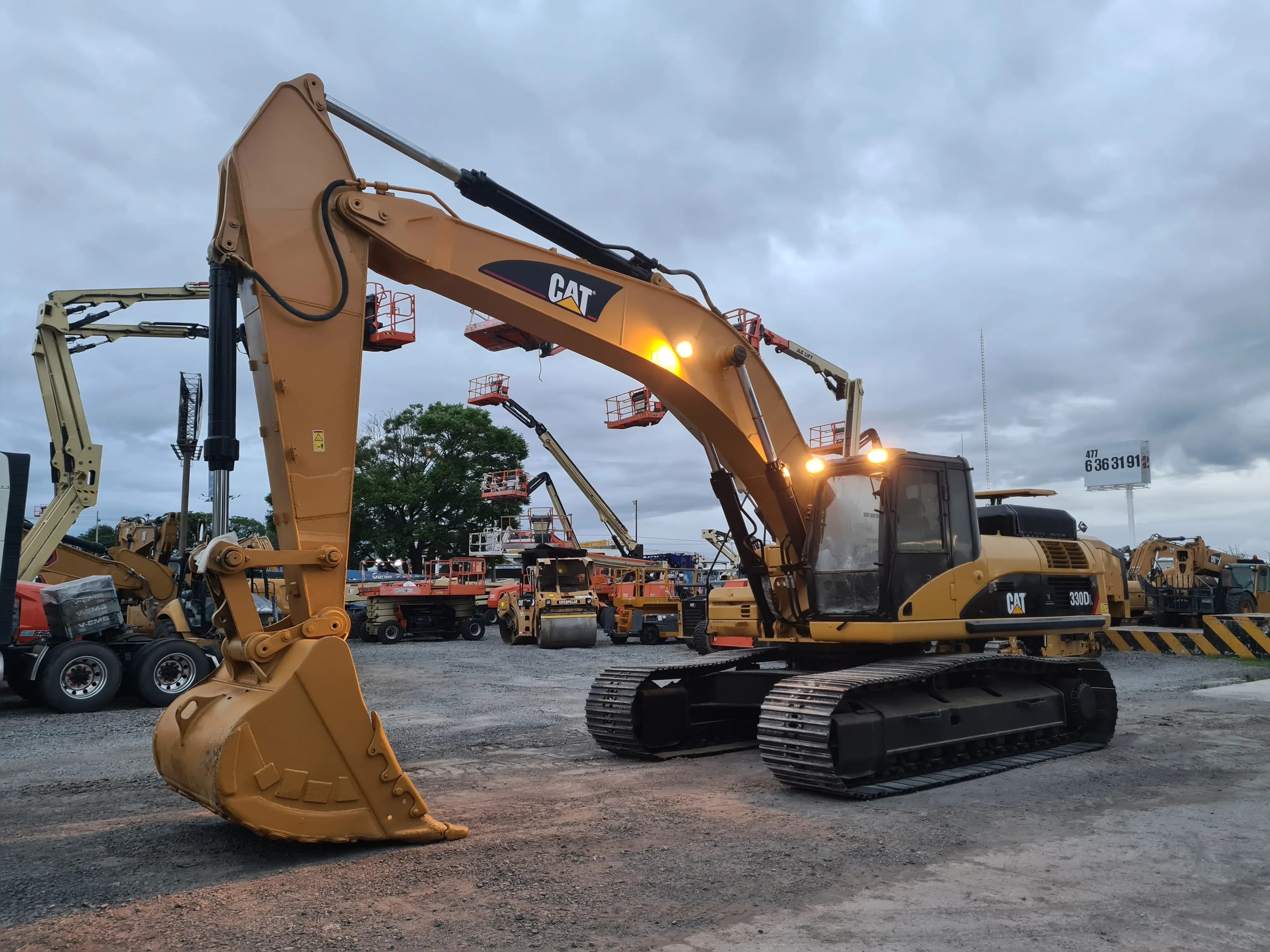 Excavadora usada cat