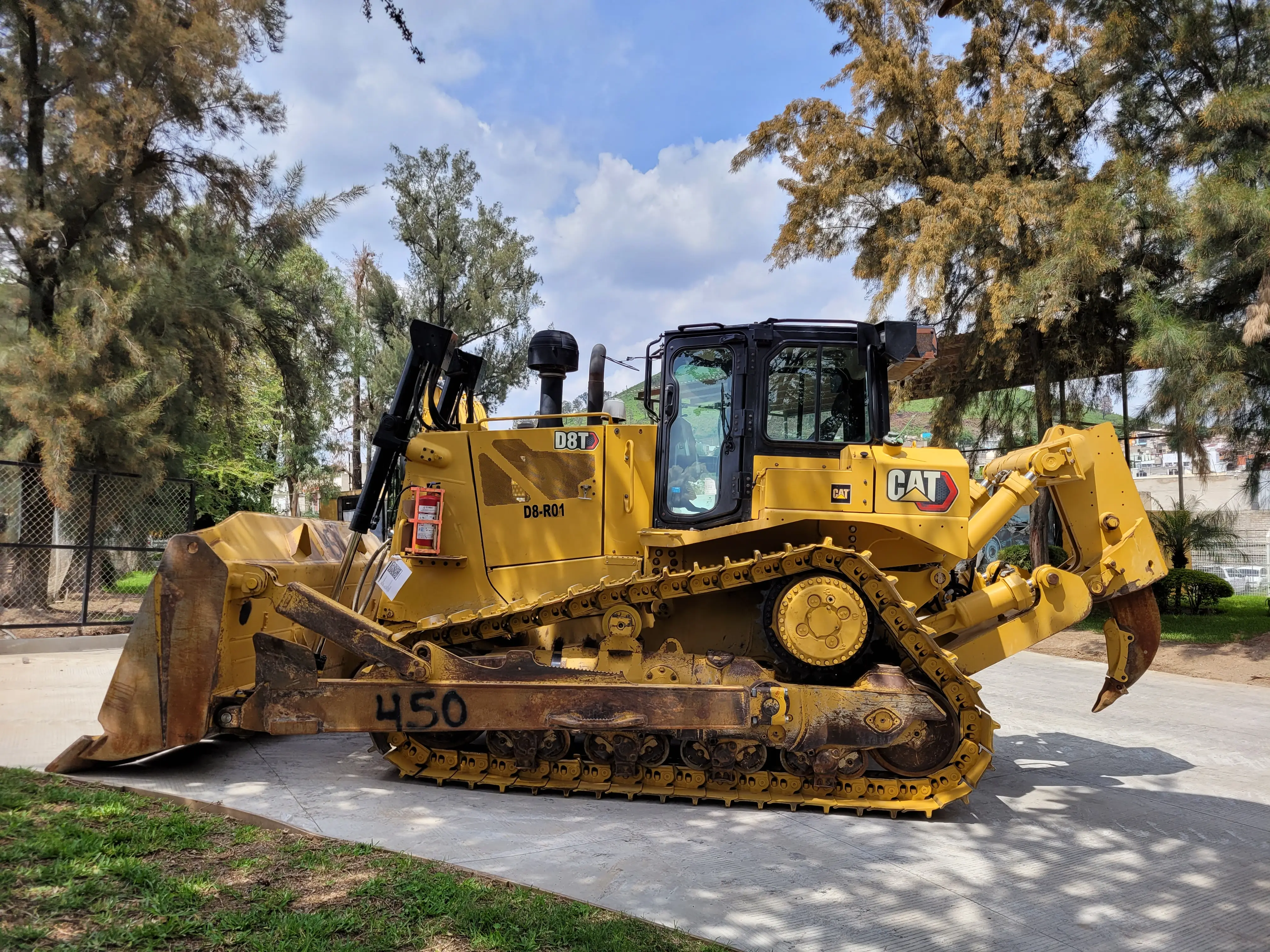 Bulldozer usado cat