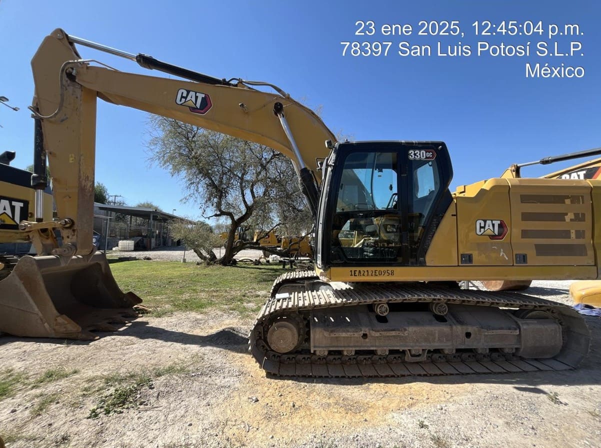 Excavadora usada cat