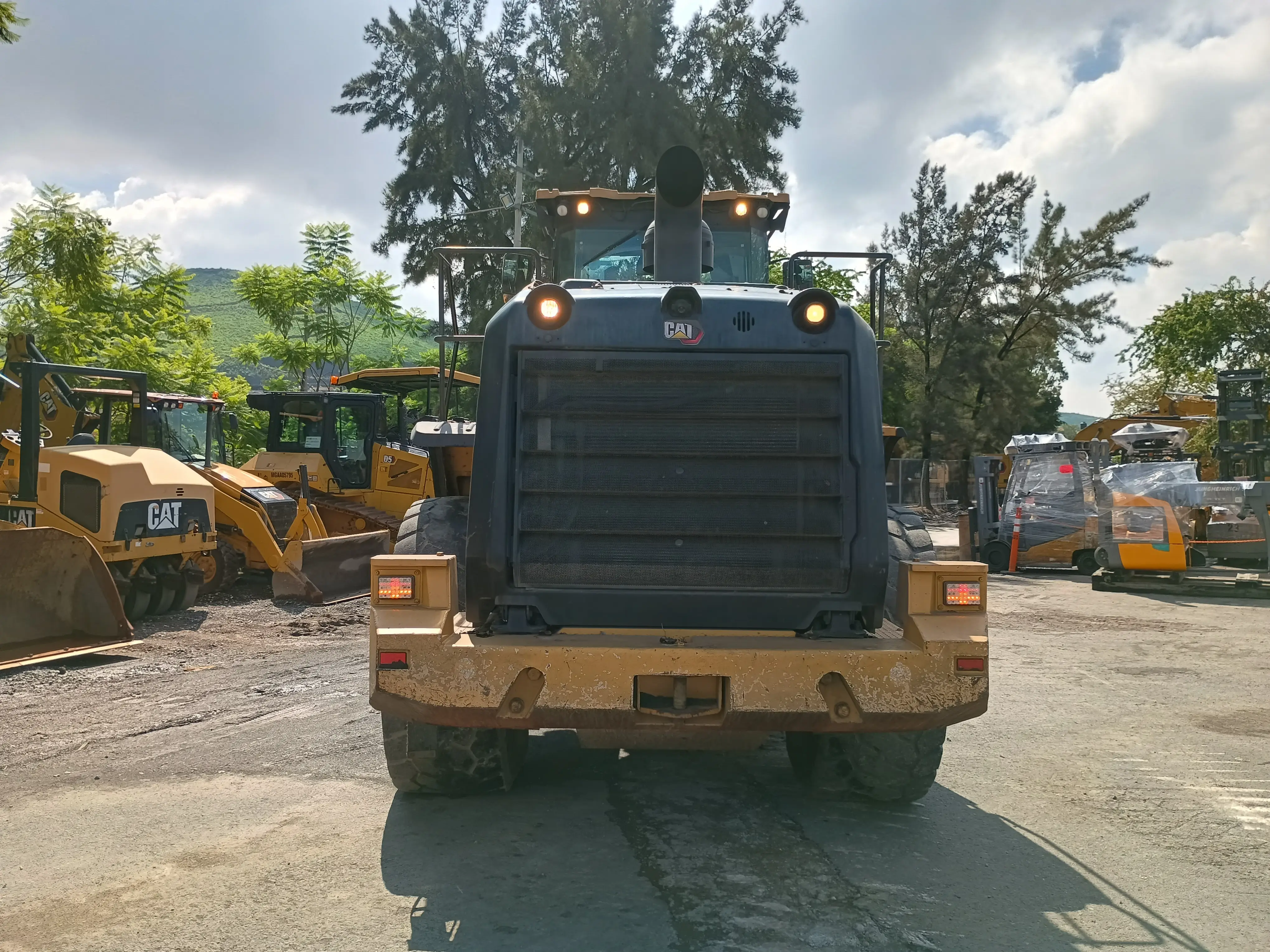 Cargador frontal usado