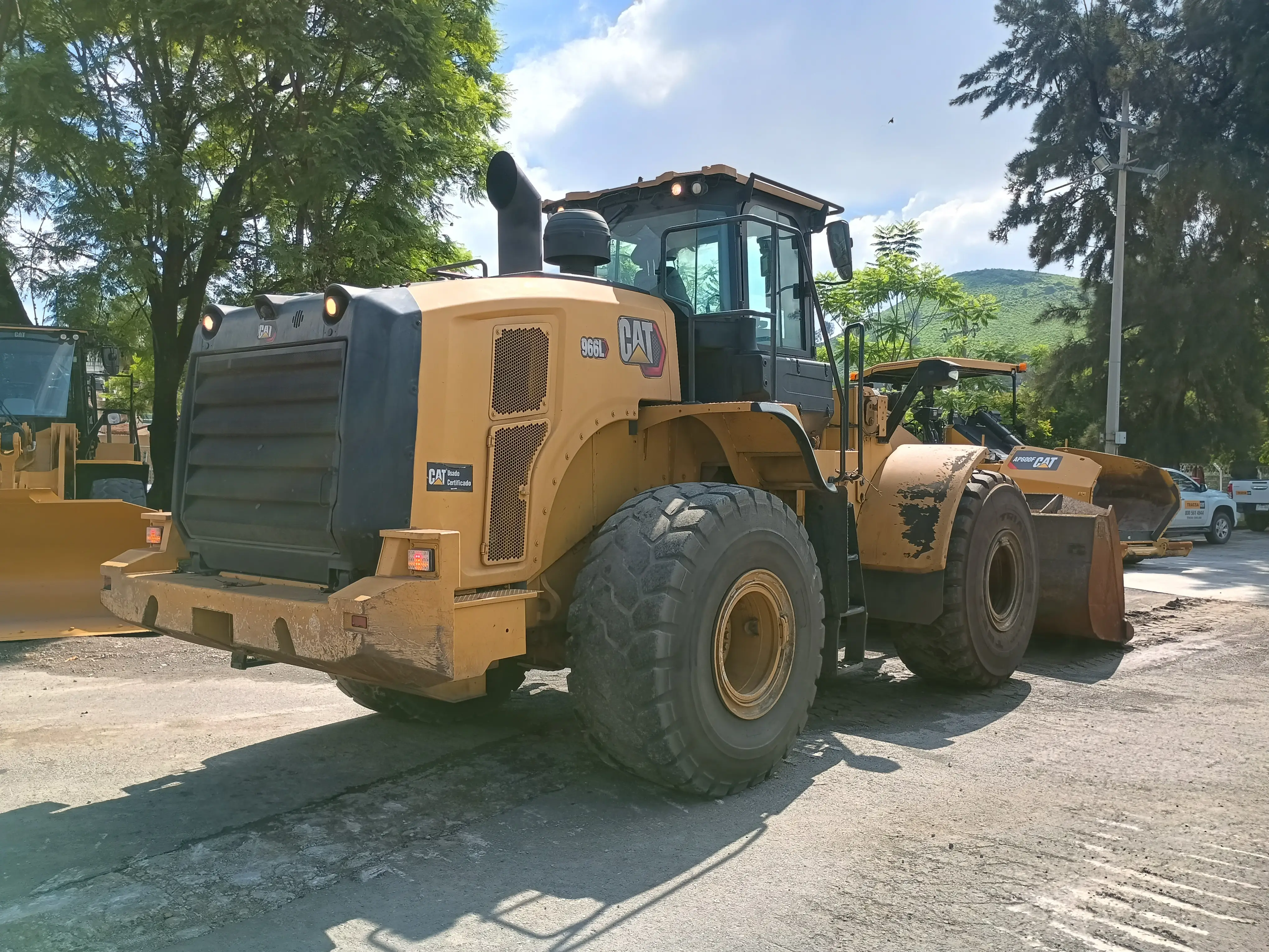 Cargador frontal usado