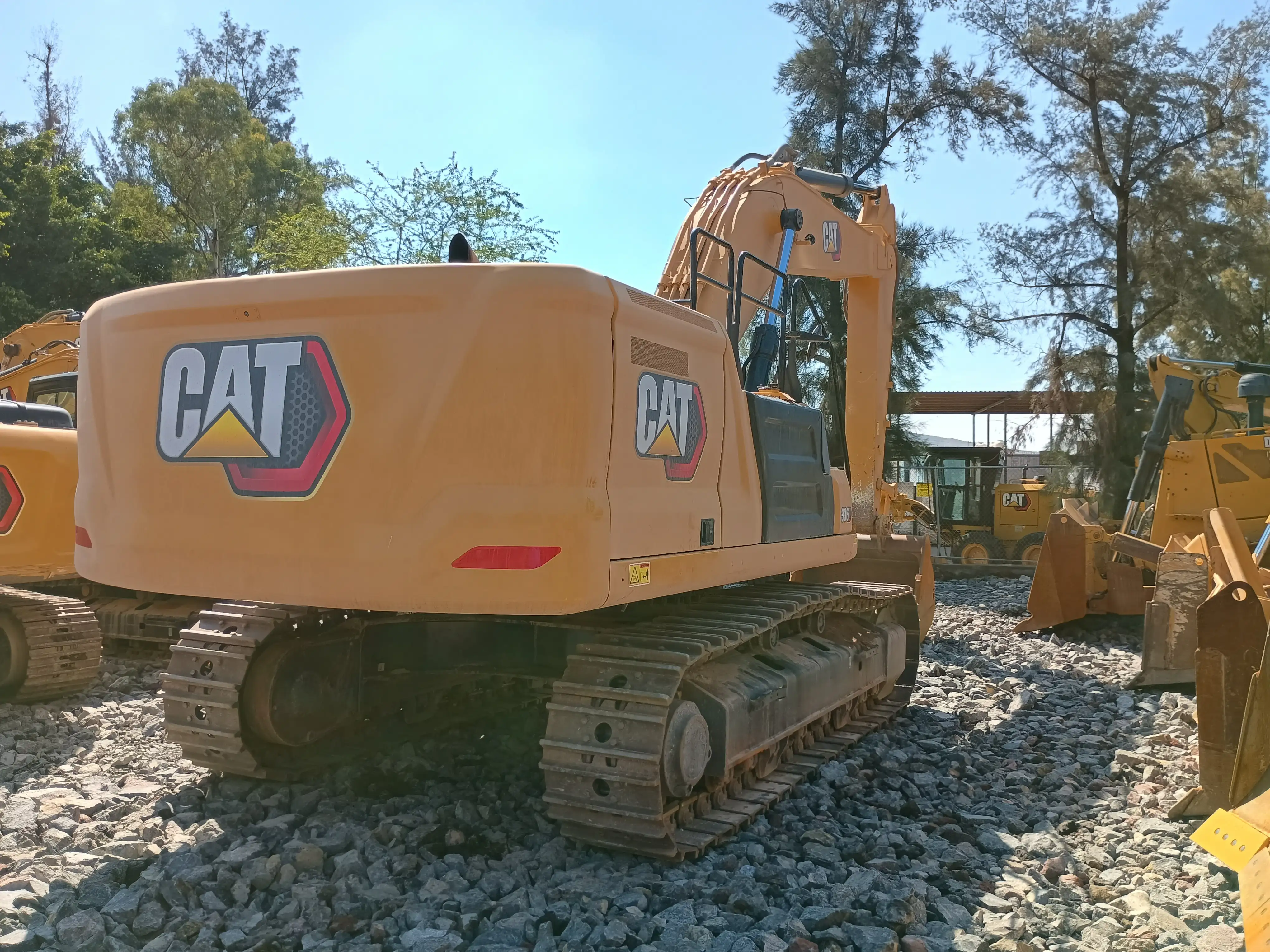 Excavadora usada cat