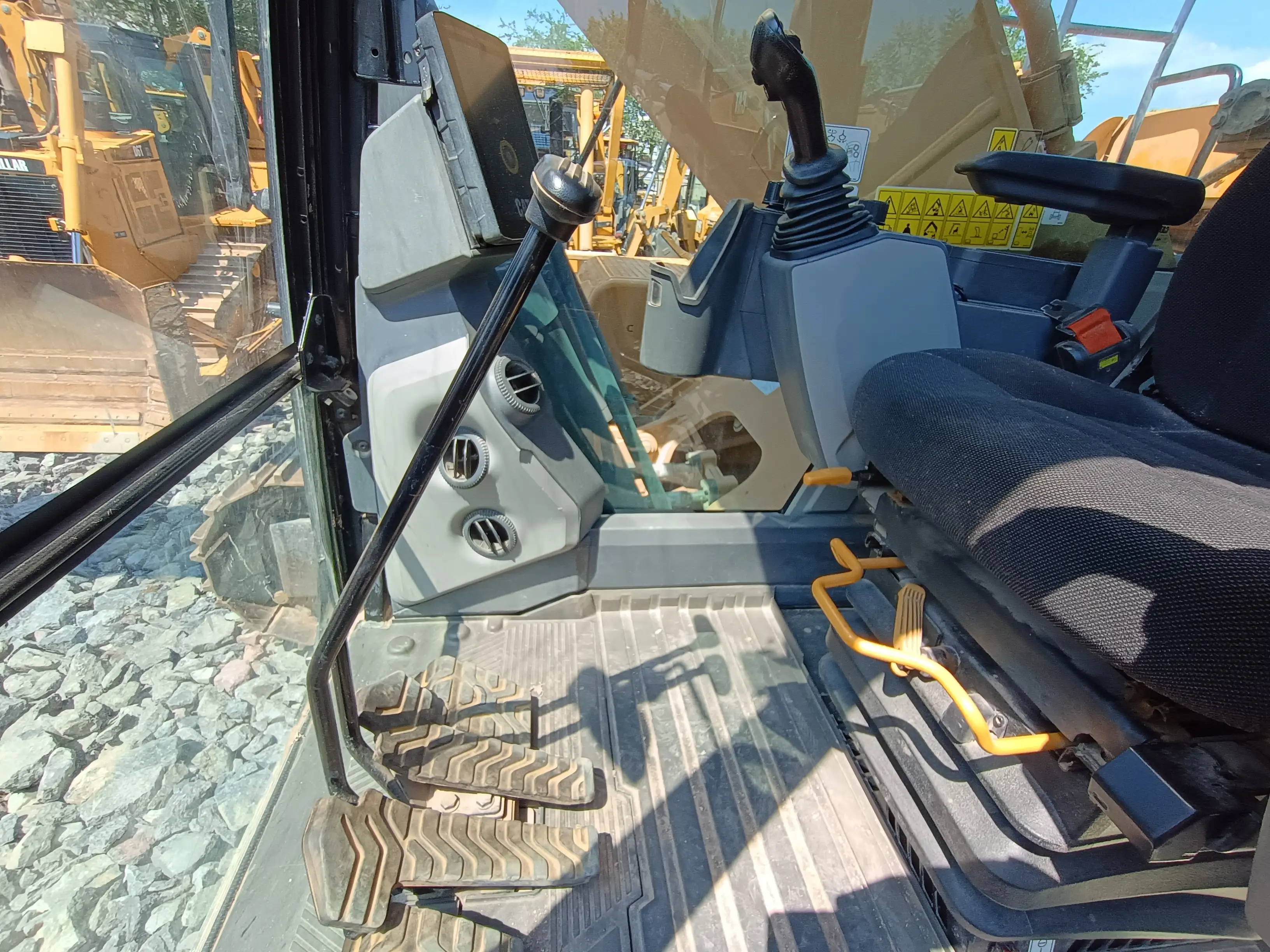 Excavadora usada cat