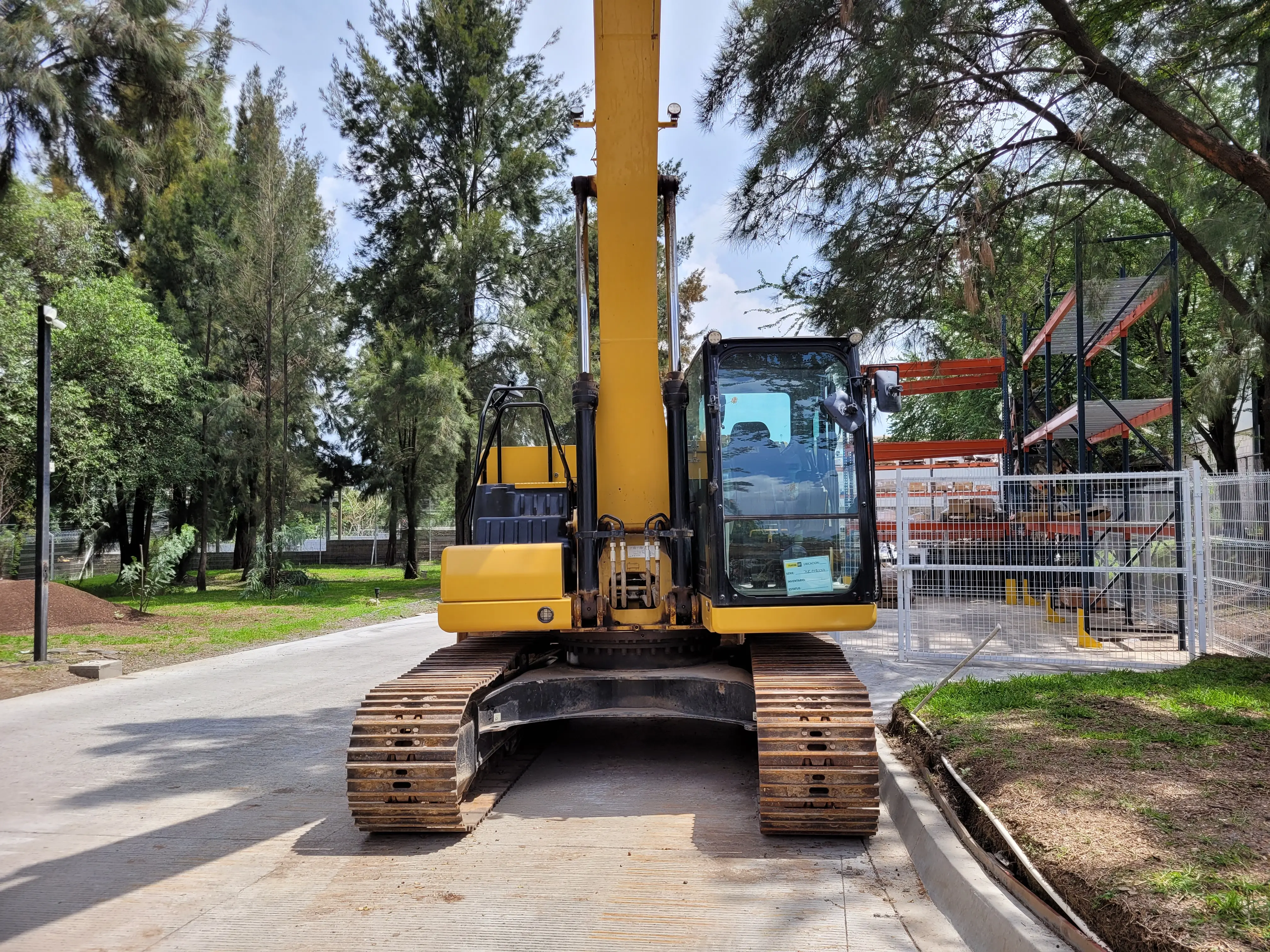 Excavadora usada cat